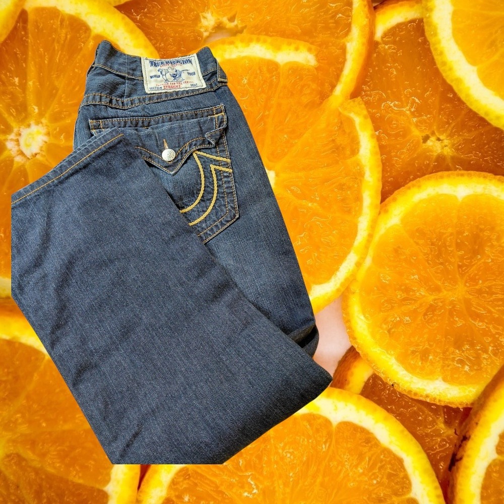 True Religion Mens Straight Leg Jeans Dark Wash Yellow Stitching Size 36 USA